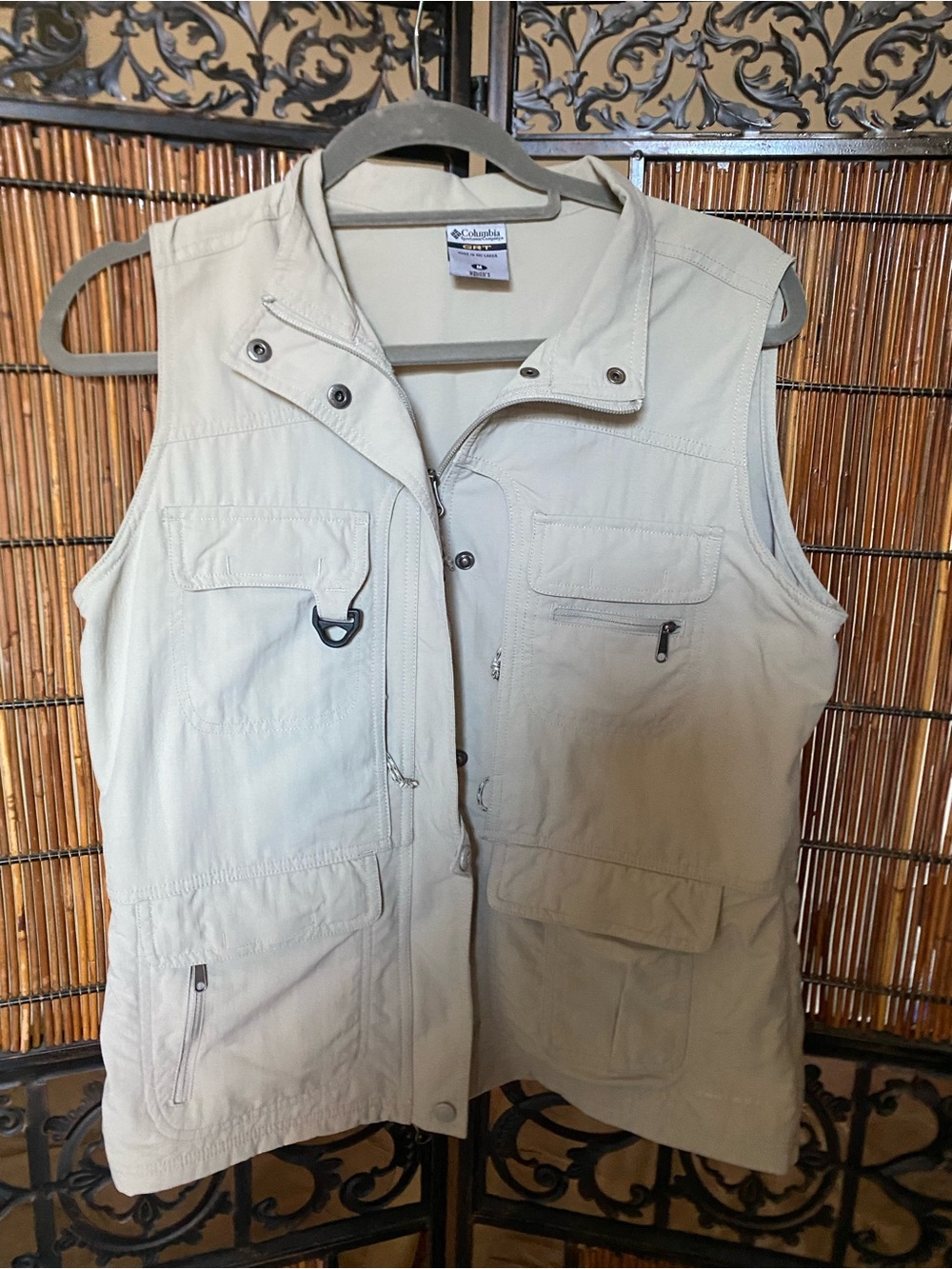 Columbia Khaki Multi-Pocket Outdoor Utility Vest